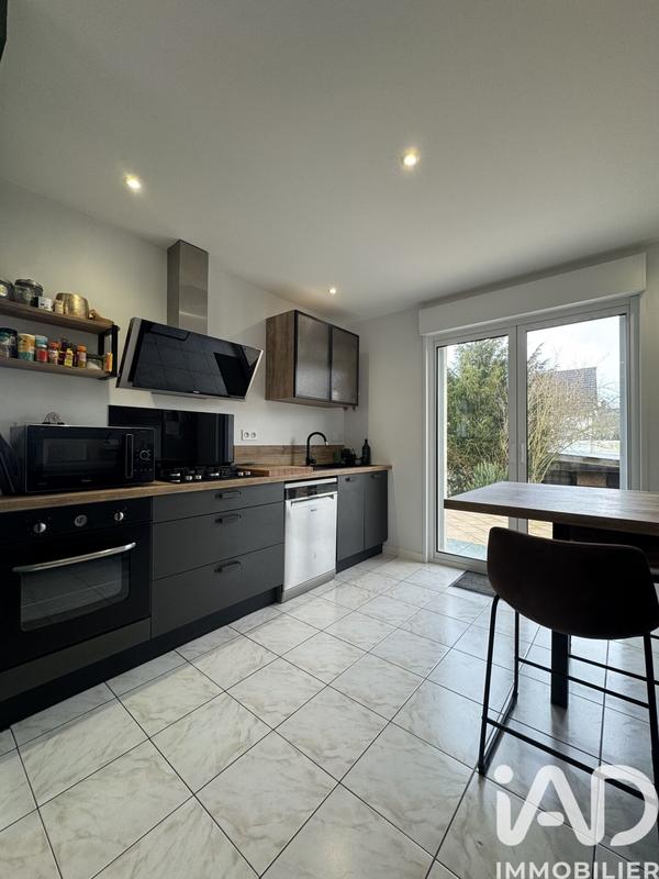 Maison - 100 m² - 6 pièces