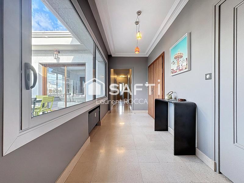 Appartement - 140 m² - 4 pièces