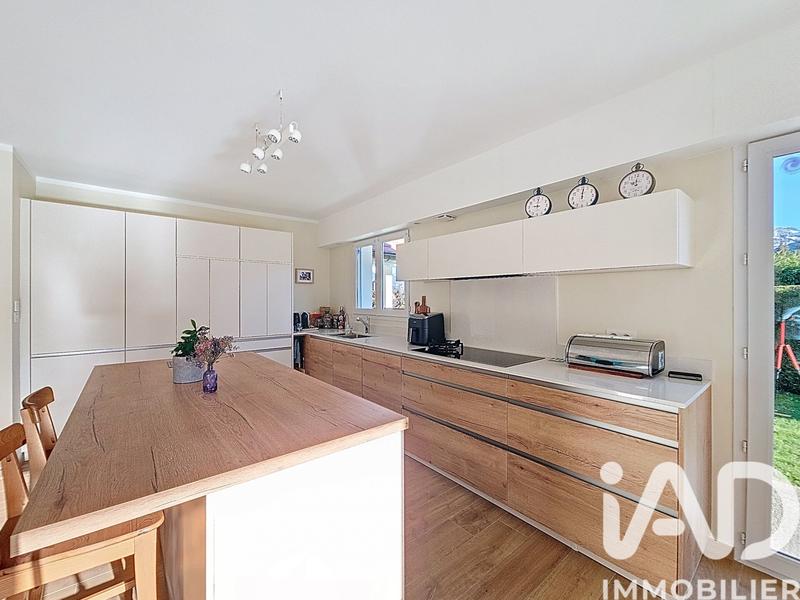 Maison - 171 m² - 6 pièces