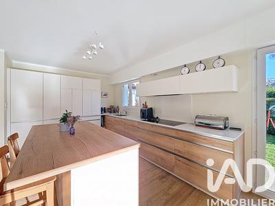 Maison - 171 m² - 6 pièces