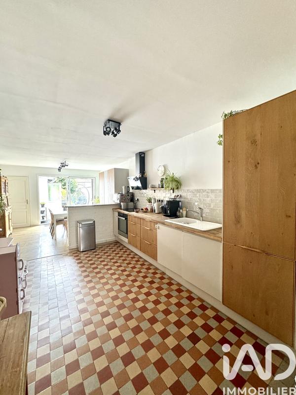 Maison - 121 m² - 4 pièces