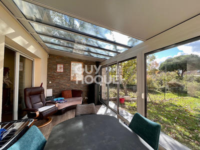 Maison - 143 m² - 5 pièces