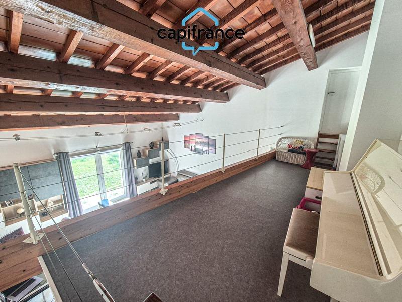 Maison - 174 m² - 6 pièces