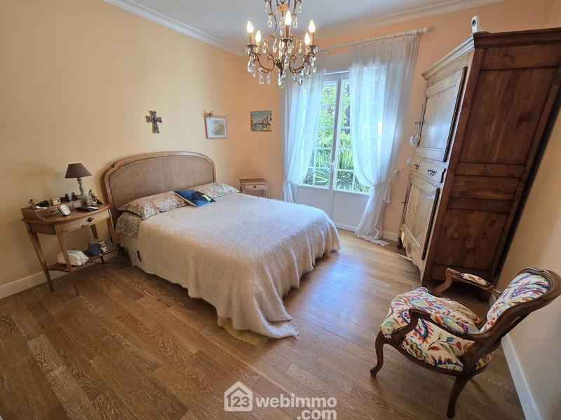 Maison - 160 m² - 5 pièces