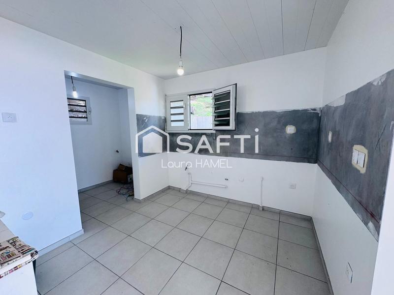 Maison - 98 m² - 4 pièces