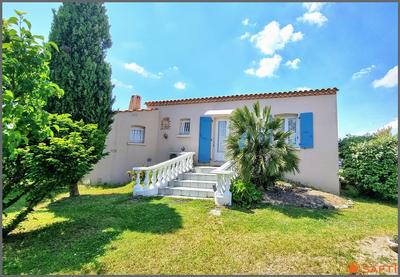 Maison - 90 m² - 4 pièces