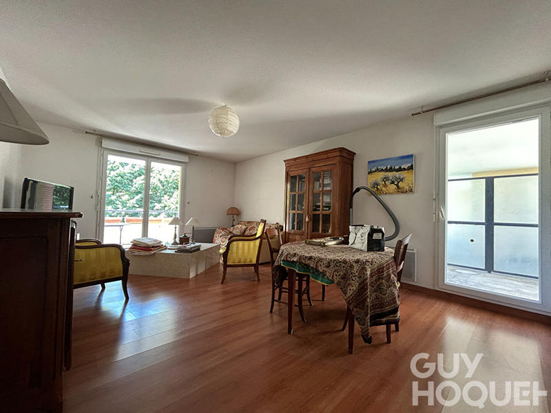 Appartement - 80 m² - 4 pièces