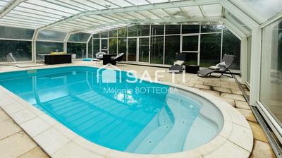 Maison - 111 m² - 4 pièces