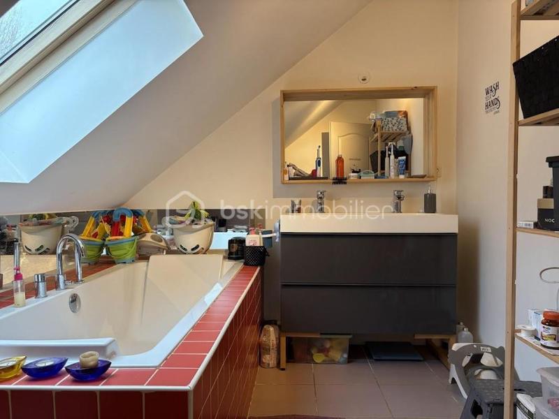 Maison - 188 m² - 6 pièces