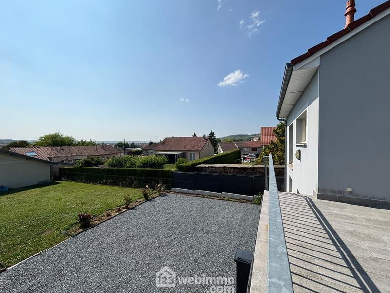 Maison - 229 m² - 5 pièces