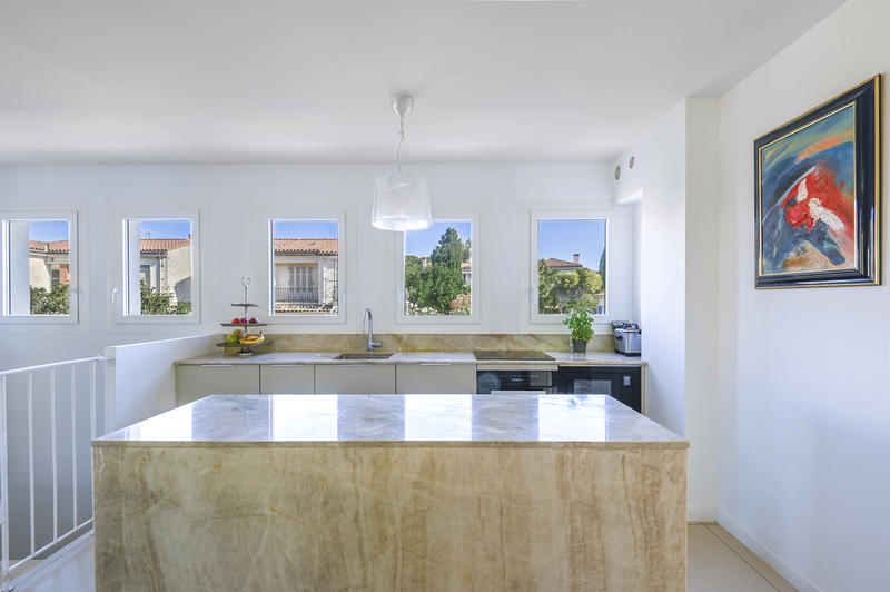 Villa - 184 m² - 7 pièces