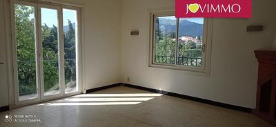 Maison - 200 m² - 8 pièces