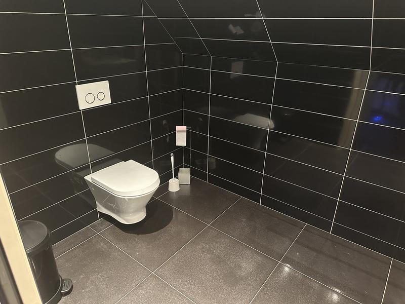 Maison - 450 m² - 15 pièces