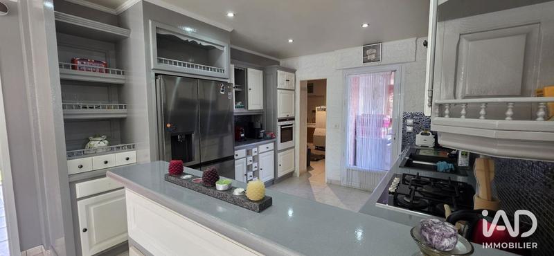 Maison - 190 m² - 6 pièces