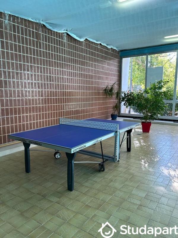 Chambre - 13 m² - 1 pièce