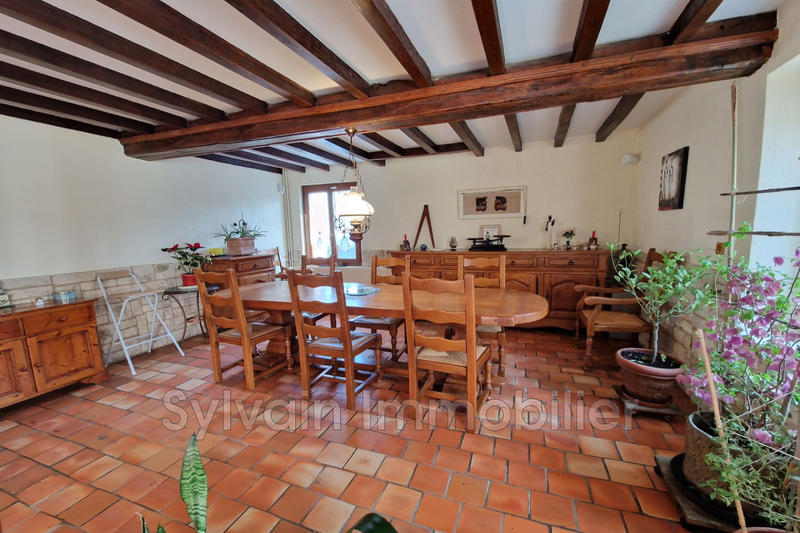 Maison - 169 m² - 8 pièces