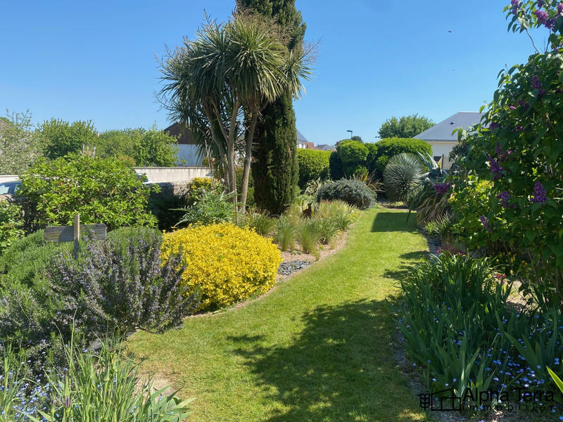 Maison - 140 m² - 6 pièces