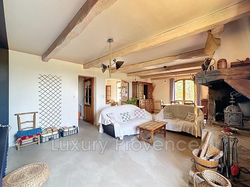 Maison - 141 m² - 6 pièces