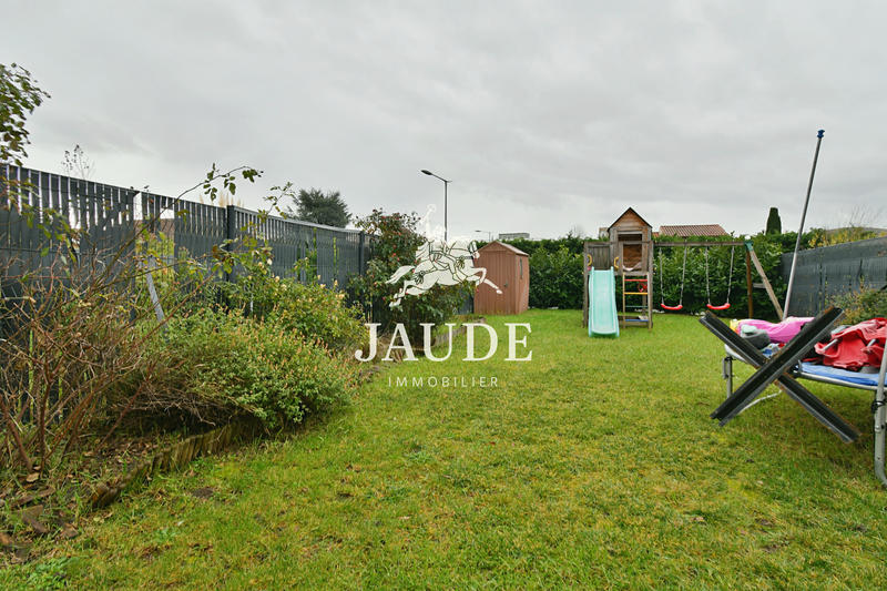 Maison - 121 m² - 5 pièces