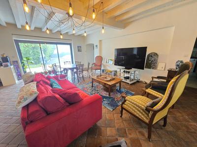 Longère - 245 m² - 9 pièces