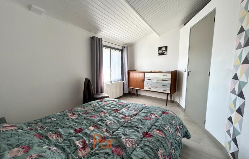 Maison - 247 m² - 9 pièces