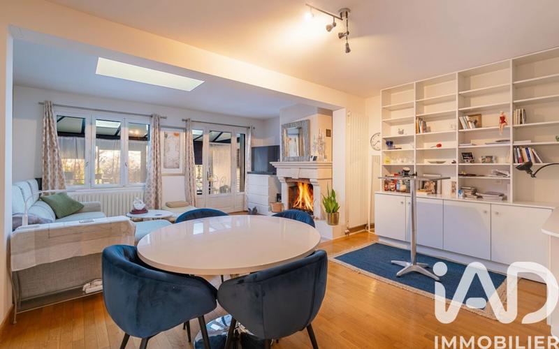 Maison de ville - 93 m² - 5 pièces