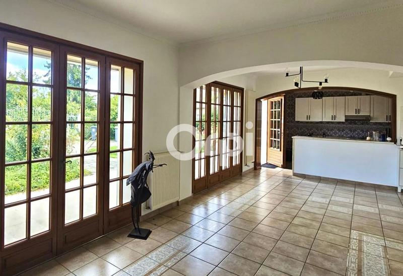 Maison - 170 m² - 7 pièces