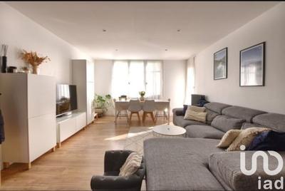 Appartement - 97 m² - 5 pièces