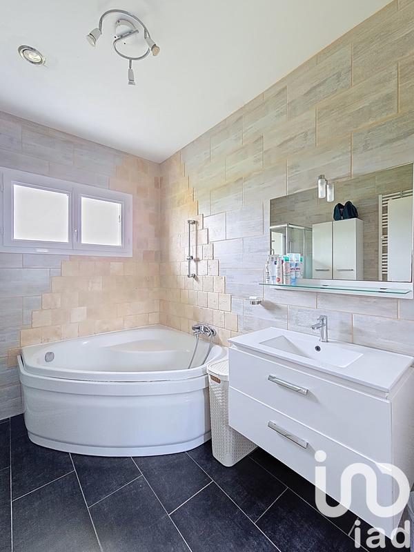 Maison - 124 m² - 6 pièces