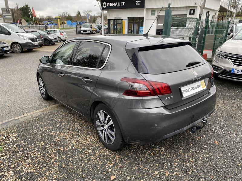 Peugeot 308 II 1.2 Ptech 110