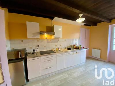 Maison de village - 94 m² - 5 pièces