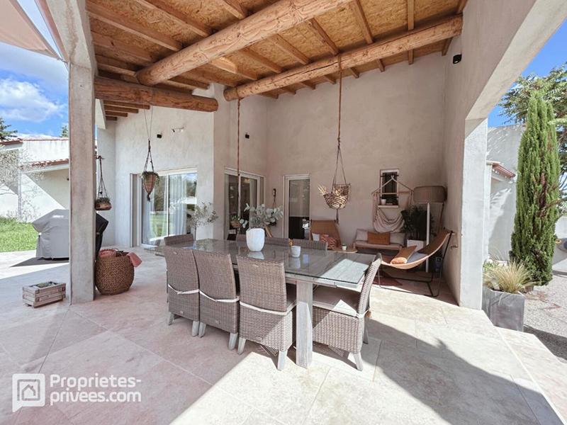 Maison - 200 m² - 5 pièces