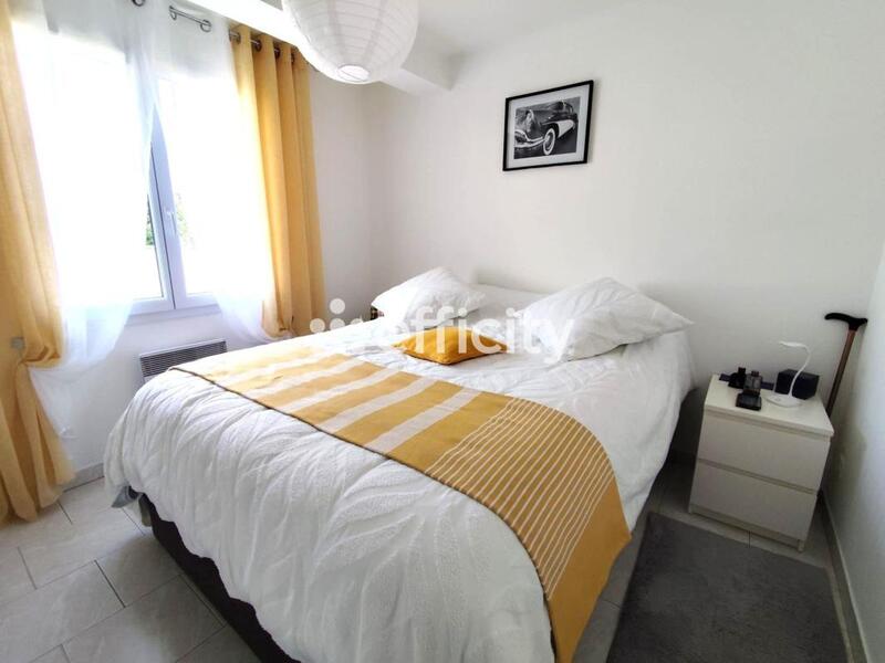 Pavillon - 120 m² - 5 pièces