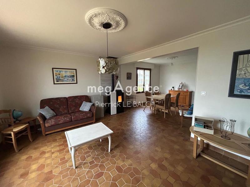 Maison - 117 m² - 6 pièces