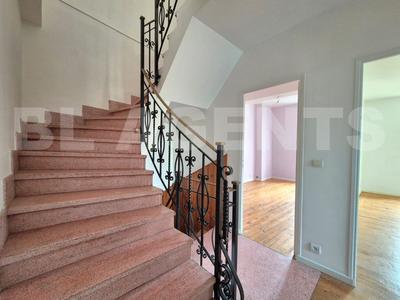 Maison - 170 m² - 7 pièces