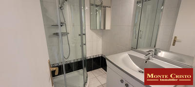 Appartement - 141 m² - 5 pièces