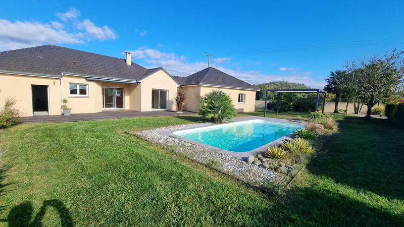 Maison - 115 m² - 5 pièces