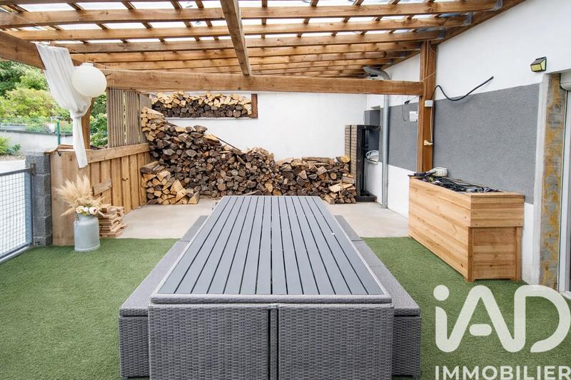 Maison de village - 220 m² - 7 pièces