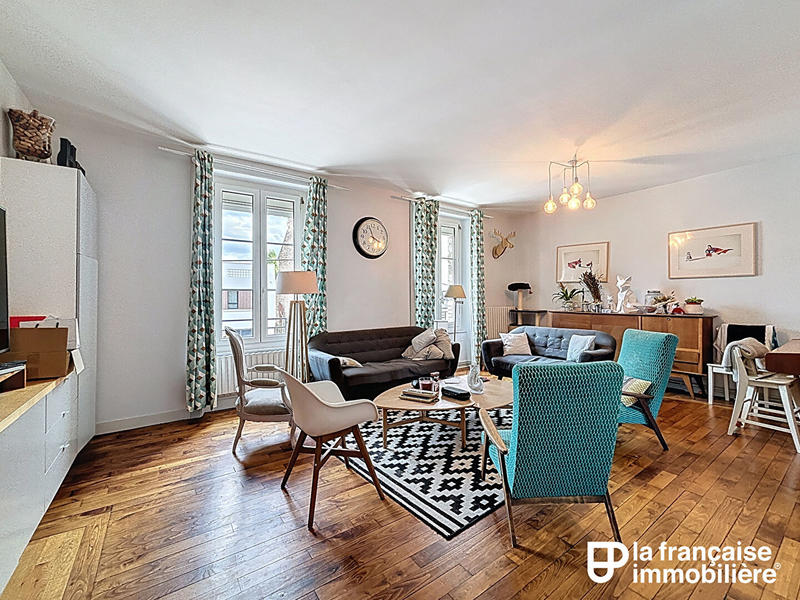 Appartement - 126 m² - 6 pièces