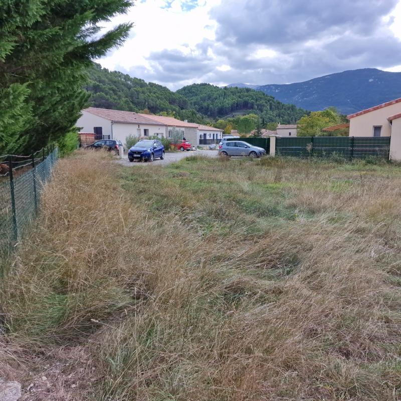 Terrain constructible - 756 m²