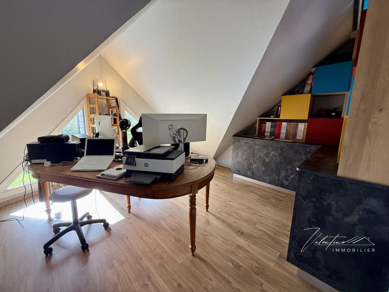 Maison contemporaine - 142 m² - 7 pièces