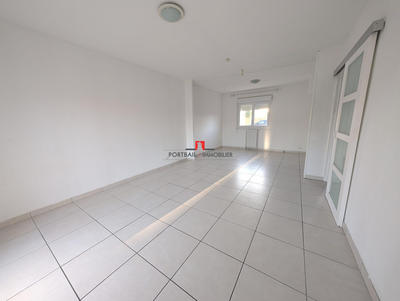 Maison - 91 m² - 5 pièces