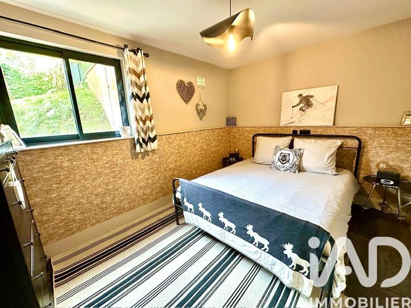 Châlet - 339 m² - 13 pièces