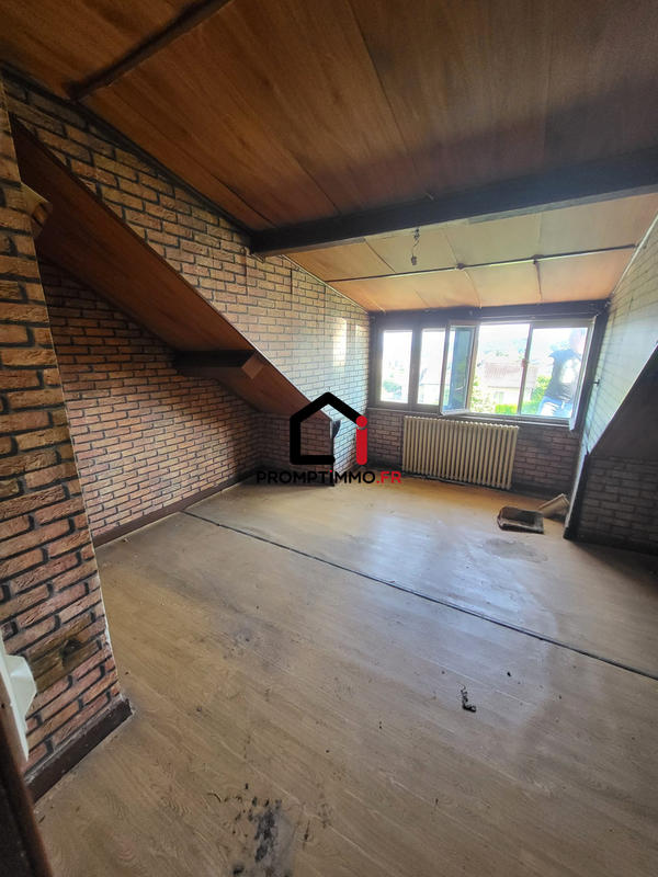 Maison - 100 m² - 5 pièces