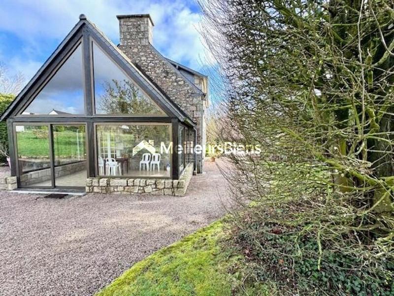 Maison - 124 m² - 6 pièces