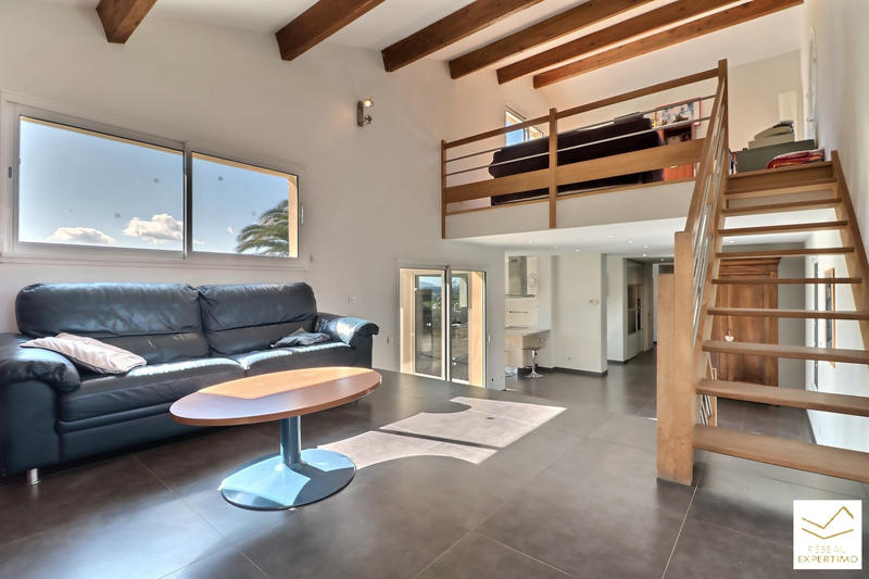 Maison - 145 m² - 5 pièces