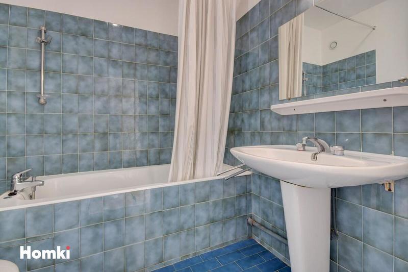 Appartement - 99 m² - 4 pièces