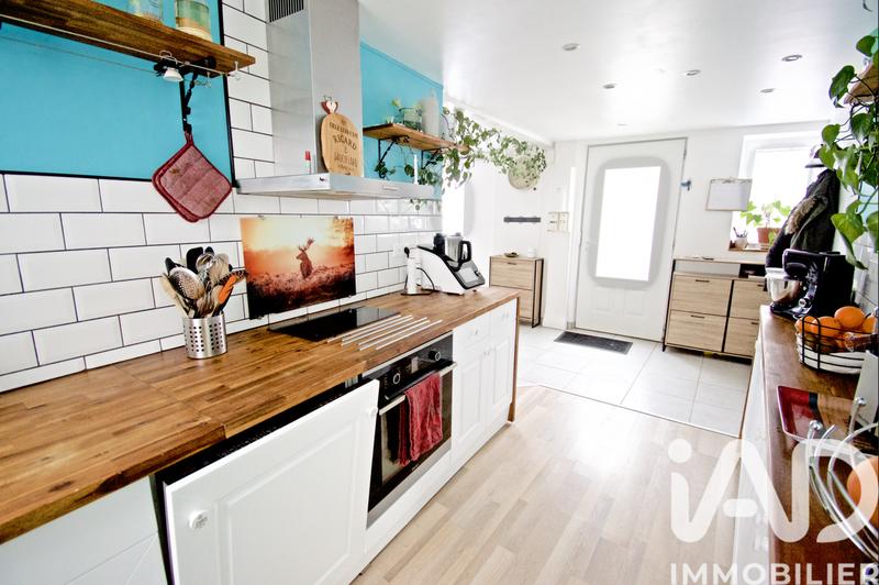 Maison - 98 m² - 5 pièces