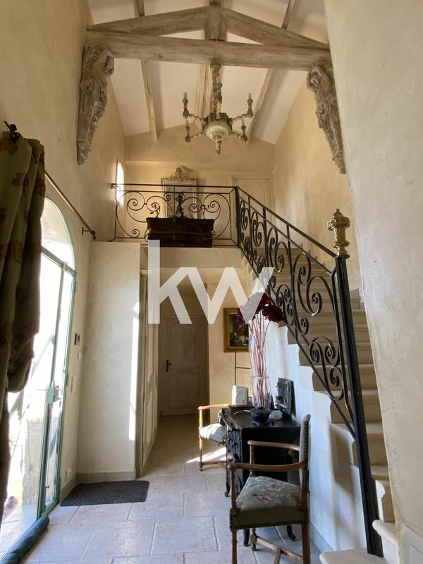 Mas - 278 m² - 7 pièces