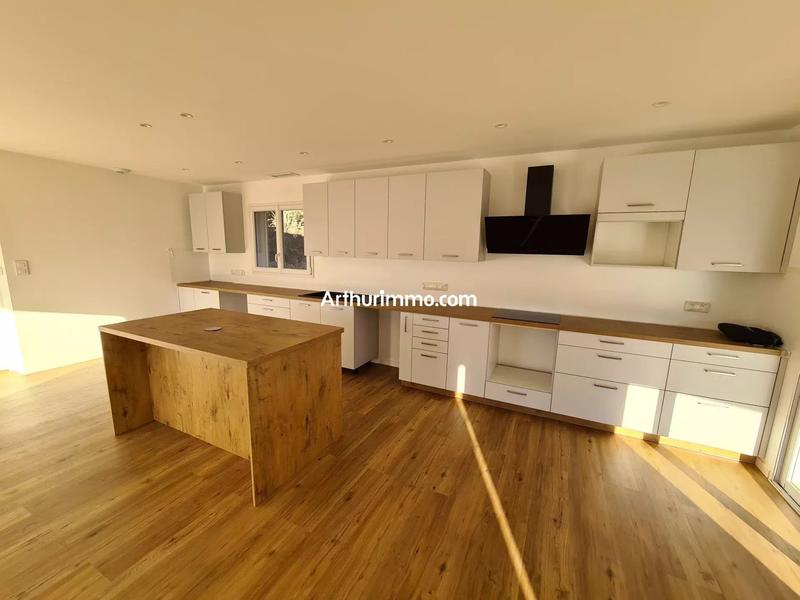 Maison - 102 m² - 4 pièces